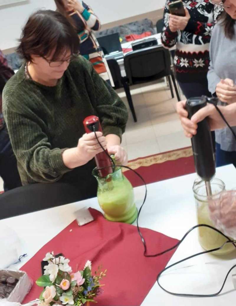 szep_mmvar_egeszseges_italok_keszitese_31