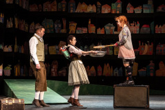 PestiMagyarSzinhaz-Harisnyas-Pippi-1
