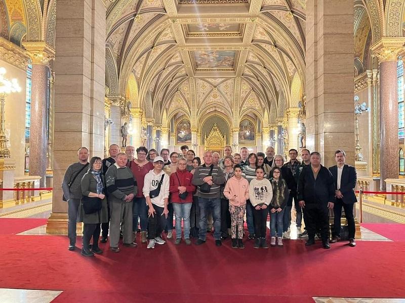 Parlamenti látogatáson jártak a Nógrád megyei tagok