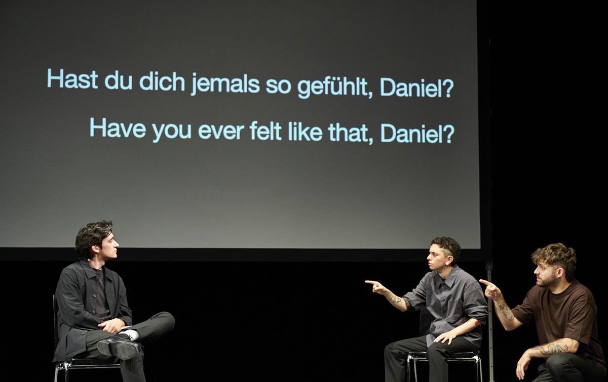 Pas Moi – Egy olasz siket művész jelnyelvi performansza a Trafóban