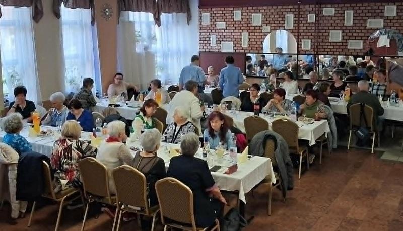Nőnapot tartottunk szeretettel és közösségben Ózdon